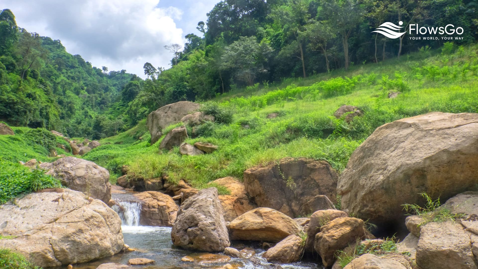 Khao Chong Lom - Hẻm núi hùng vĩ ẩn mình giữa thiên nhiên